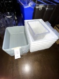 *LOT*PLASTIC BUS TUBS & LARGE FOOD CONTAINERS