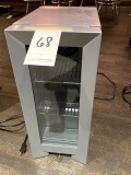 SMALL GLASS DOOR COUNTERTOP REFRIGERATOR W/KEY