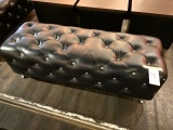 BLACK VINYL TUFTED 55'X20