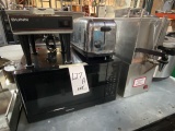 *LOT*ASST COUNTERTOP APPLIANCES INCLUDING MICROWAVE OVEN, TOASTER, RICE WARMER ETC