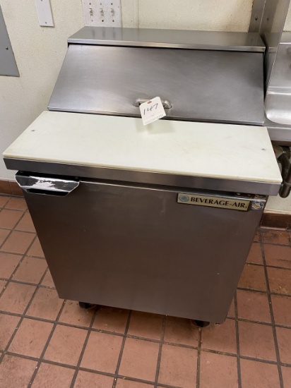 BEVERAGE AIR S/S 1-DOOR 27" PREP TABLE W/CASTERS MOD. SPE27-B