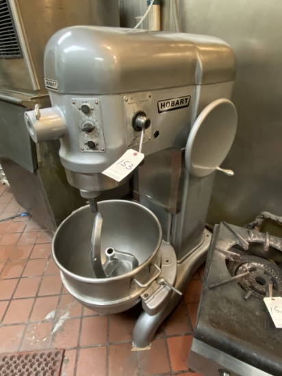 HOBART 80QT MIXER W/S.S. BOWL & HOOK 208V/3PH MOD. L800