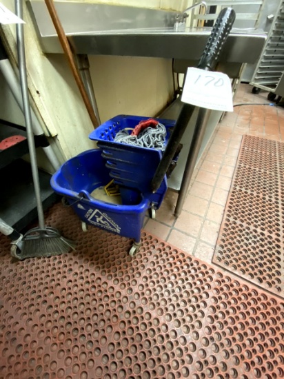 BLUE PLASTIC MOP BUCKET & WRINGER