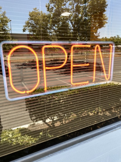 NEON 'OPEN" SIGN