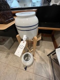 NEW WHITE/BLUE CERAMIC WATER DISPENSER W/WOOD BASE