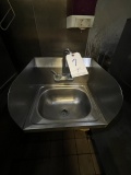 S/S WALL HAND SINK W/SPLASH GUARDS