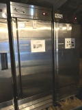 AVANTCO S/S IN & OUT 2-DOOR REFRIGERATOR W/(3)SHELVES & CASTERS MOD. 178CFD1RR