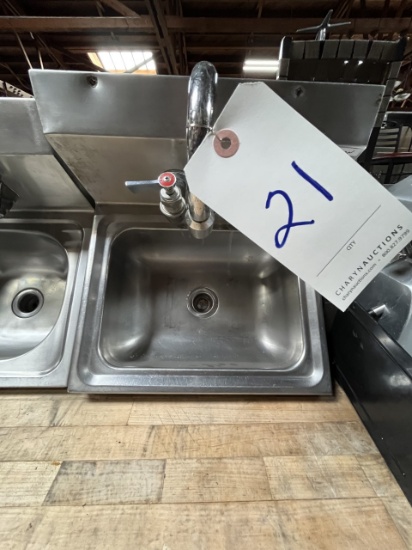 S/S 16" WALL HAND SINK