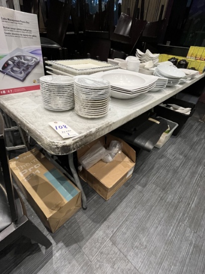 PLASTIC 96"X30" FOLDING BANQUET TABLE