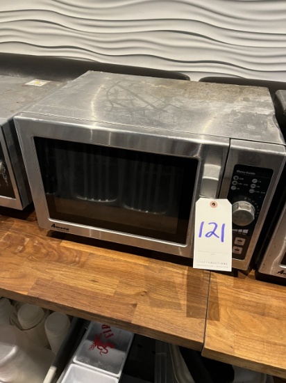 AMANA S/S COMMERCIAL 1000W MICROWAVE OVEN