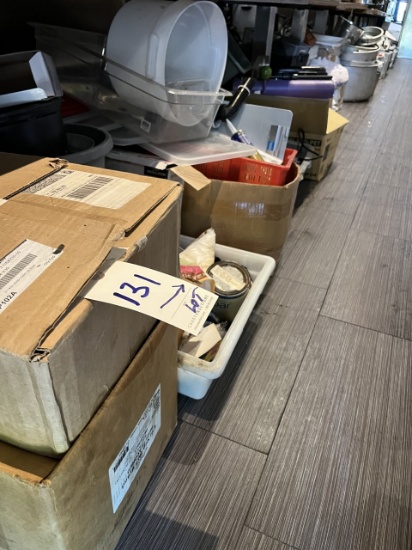 *LOT*MISCELLANEOUS (UNDER TABLES)