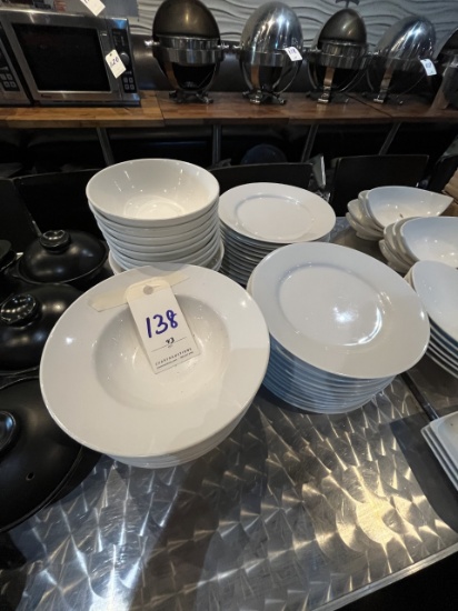 *LOT*(43)ASST WHITE 9"/10.5"/11" BOWLS & PLATES