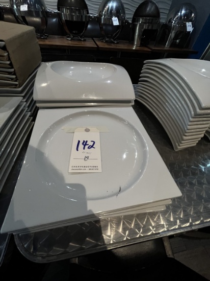 *LOT*(14)WHITE 11"X11" SPECIALTY PLATES