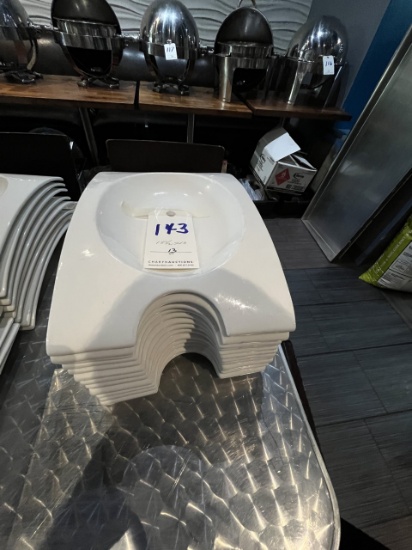*LOT*(13)WHITE 15.5"X10" SPECIALTY PLATES