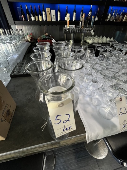 *LOT*(9)GLASS 1L CARAFES