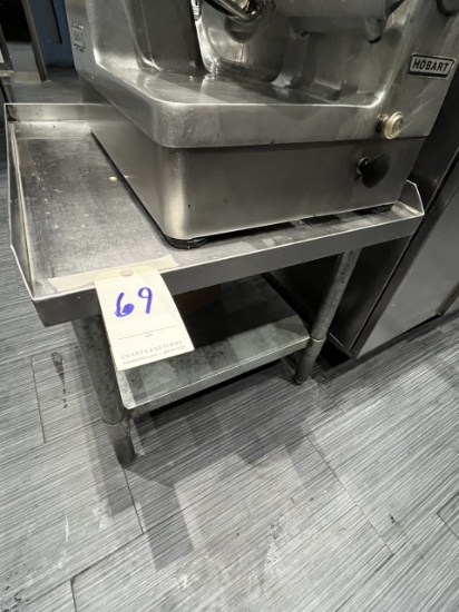 S/S 24"X28" EQUIPMENT STAND