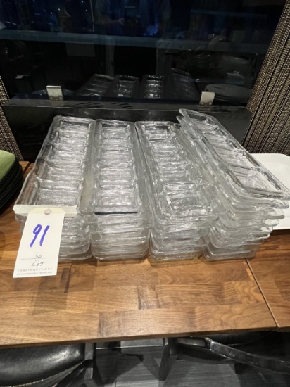 *LOT*(30)GLASS 5-SECTION RECTANGULAR PLATES