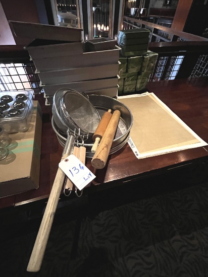 *LOT*ASST BAKERY ITEMS