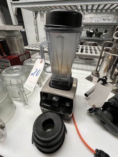 VITAMIX BLENDER