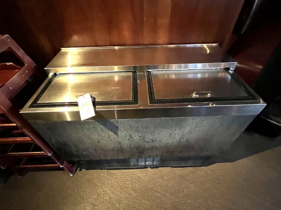 GLASTENDER 48" BOTTLE BOX W/CASTERS