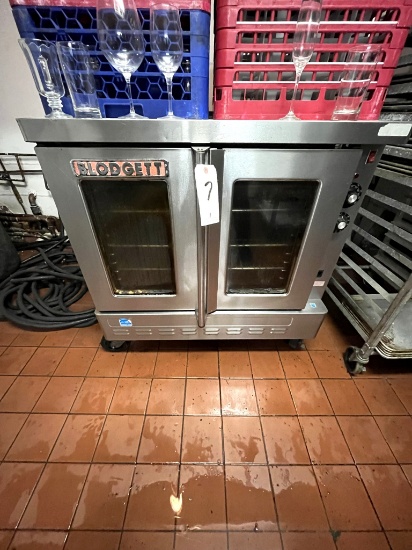 BLODGETT S/S SINGLE-DECK CONVECTION OVEN W/CASTERS