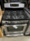 GE PROFILE S/S FREE-STANDING 5-BURNER RANGE W/CONVECTION OVEN & BOTTOM OVEN (MISSING PARTS)