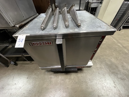 BLODGETT S/S SOLID-DOOR CONVECTION OVEN W/LEGS (MISSING SHELVES)