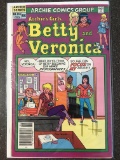 Archies Girls Betty and Veronica Comic #316 Archie Series 1982 Bronze Age Archie
