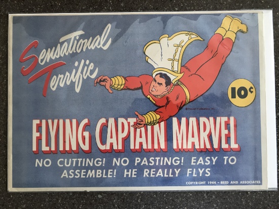 Flying Captain Marvel Fawcett 1944 GOLDEN AGE Punch Out Paper Toy Never Been Used