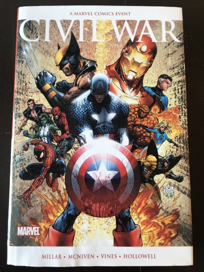 Civil War Graphic Novel Marvel 1st Edition HC 2008 Signed by STAN LEE with Certificate of Authentici