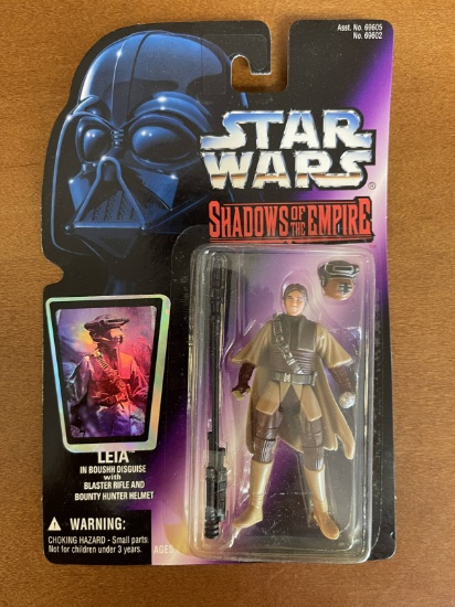 Star Wars Shadows of the Empire Leia in Boushh Disguise Figure 1996 Purple Card with Hologram on Cov