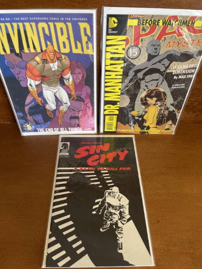 3 Issues Invincible Comic #134 Before Watchmen #2 Sin City: A Dame to Kill For Special Edition Comic