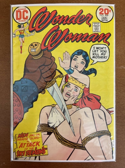 Wonder Woman Comic #209 DC 1973 Bronze Age Key Bondage Cover by Ric Estrada