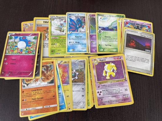 Lot of 25 Pokemon Holo Cards Common to Rare Cards