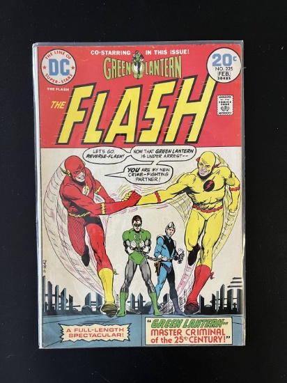 The Flash Comic #225 DC Comics 1974 Bronze Age Comic Green Lantern Reverse Flash