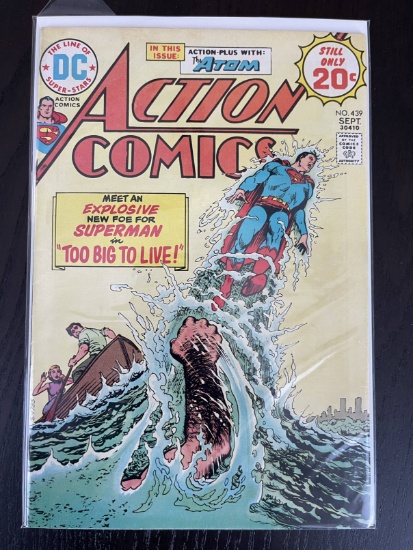 Action Comics #439 DC Comics 1974 Bronze Age Superman Plus the Atom! 20 Cents