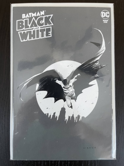 Batman Black and White Comic #5 DC 2021 Lee Weeks