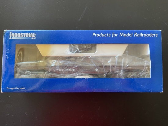 Model Railroad Industrial IDM 7503 - 027 Flat Car w/ Bulkheads & Stakes ATSF NIB