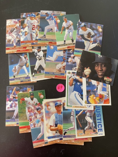 21 Misc Baseball Cards Mostly Fleer Ultra 1993
