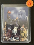 Shaquille ONeal Rebound King Card #9 out of 10 Fleer Ultra 1993-1994