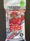 Topps Baseball Card Pack Unopened 2021 Series 1 Royal Blue Base Card Inside 40 Cards