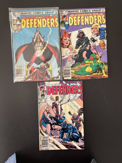 3 Issues The Defenders Comic #118 #123 & #124 Marvel Comics Bronze Age Comics