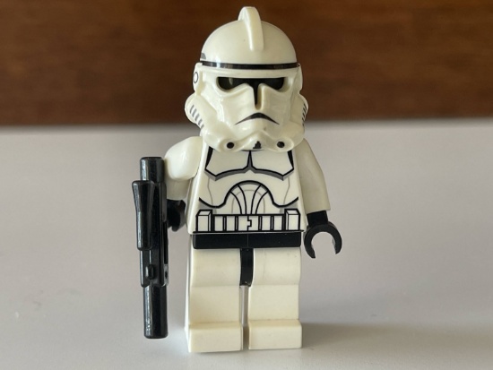 Star Wars Storm Trooper Minifigure With Blaster