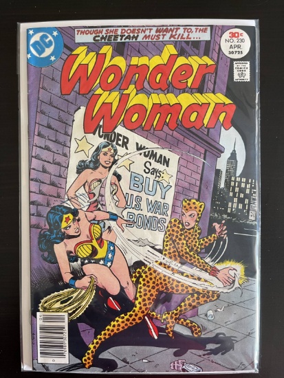 Wonder Woman Comic #230 DC 1977 Bronze Age