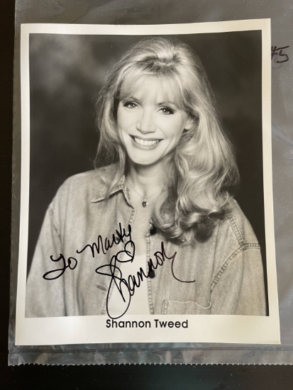 Shannon Tweed signed photograph