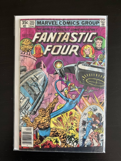 Fantastic Four Comic #205 Marvel 35 Cents 1979 Bronze Age Key 1st Appearance of NOVA CORPS & Rul