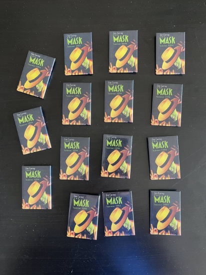 (15) 1994 "The Mask" Movie Promo Pins