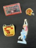 Lot (4) San Francisco 49ers Vintage Pins