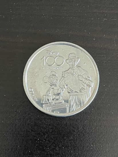 Walt Disney and Mickey Mouse Silver 100 Anniversary Coin Disneyland Exclusive 100 Years of Wonder