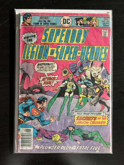 Superboy starring the Legion of Super-Heroes DC Comic #219 Bronze Age 1976